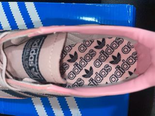 Zapatillas Adidas Handball Spezial Rosa y azules