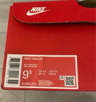 2 pares de zapatillas Nike