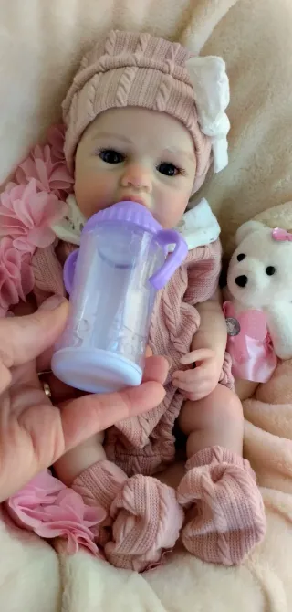 Bebé Reborn Silicona 33-34 cm