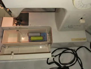 Máquina de coser Privileg Nova