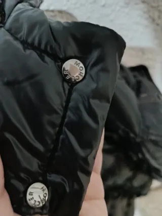 Chaqueta Moncler Negra Brillante