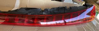 Audi A5 Luz Trasera Central Freno 8B3.945.095.B