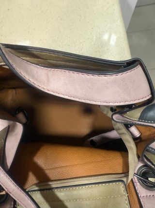 Bolso B Pberry London con cadena