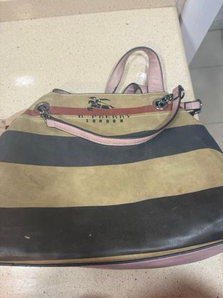 Bolso B Pberry London con cadena