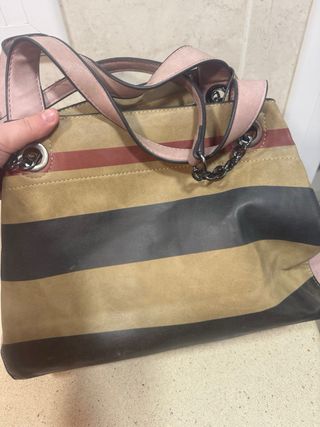 Bolso B Pberry London con cadena