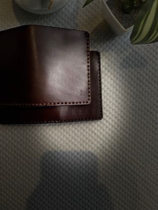 Cartera de piel personalizada