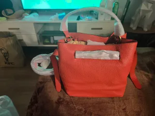 Bolso Tous Rojo y Dorado