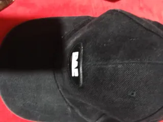 Gorras variadas la mayoría sin extrenar