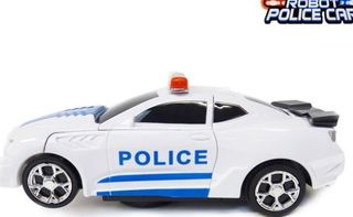 Coche de policía transformable en robot