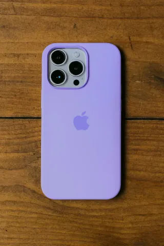 Funda iPhone 13 Pro Morada