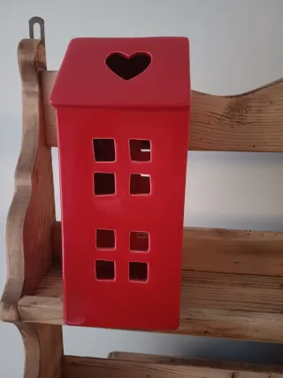 Casetta portacandela rossa