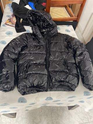 Chaqueta Moncler Negra Brillante