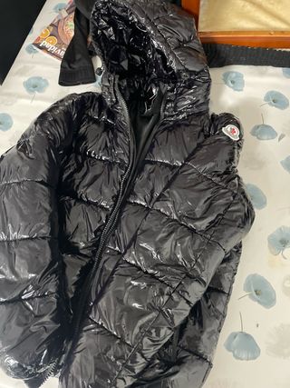 Chaqueta Moncler Negra Brillante