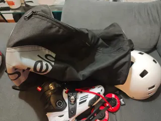 Patines talla 37 casco,protecciones y bolsa transp