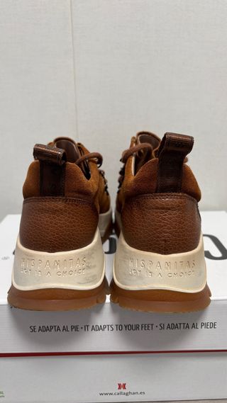 Zapatos HISPANITAS Marrones