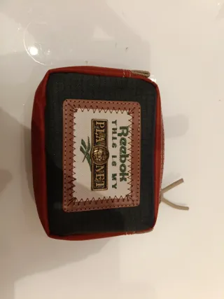 Riñonera Vintage Reebok Negra y Roja