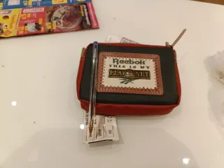 Riñonera Vintage Reebok Negra y Roja