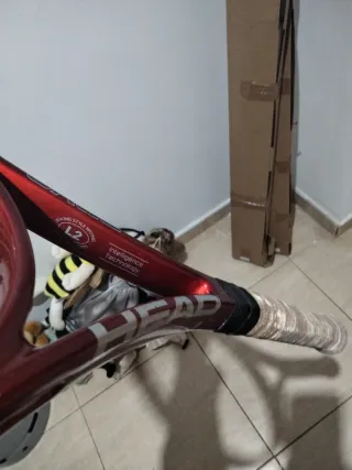 Raqueta de tenis HEAD ligera