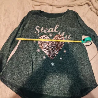 Camiseta manga larga con corazón