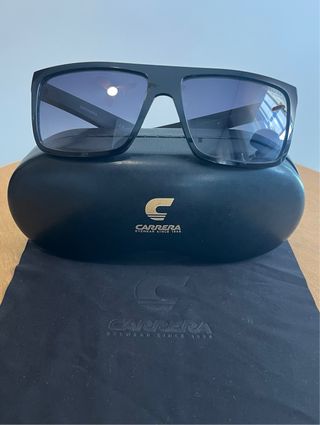 Gafas de sol Carrera negras