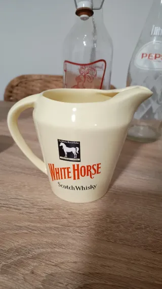 Bottiglie e caraffe per whisky e bevande