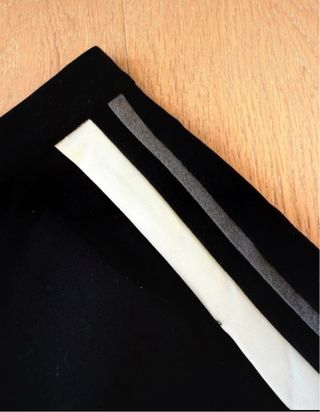 Pantalones Zara negros con raya lateral