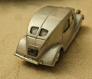 Lancia Aprilia - anno 1946 - Scala 1:43