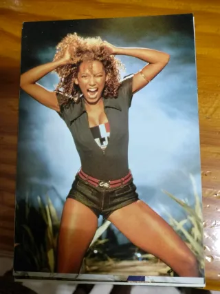 10 foto postali delle Spice Girls