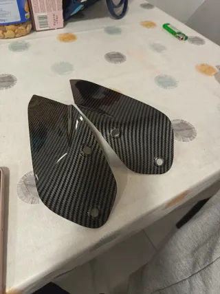 Deflectores Laterales BMW R1200GS R1250GS Carbono