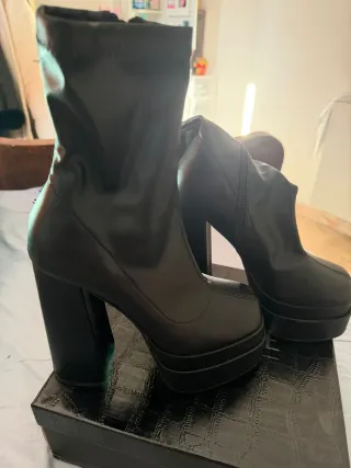 Botas de plataforma negras talla 37