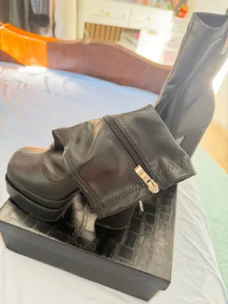 Botas de plataforma negras talla 37