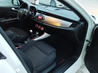 Alfa Romeo Giulietta 2010