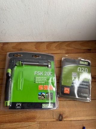 Alicate Salki Omega 20 + Grapas