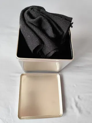 Guantes y Bufanda L'Oréal