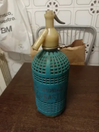Botella sifón antigua ZUGASSTI