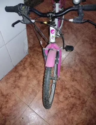 Bicicleta infantil rosa