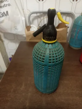 Botella sifón antigua Canasa Pamplona