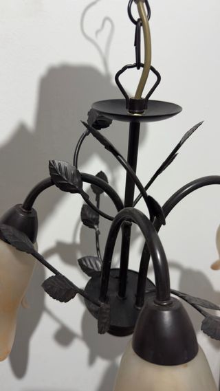 Lámpara colgante de cristal y metal