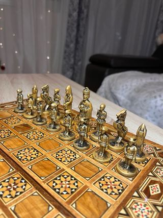 Ajedrez de hierro vintage