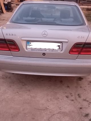 Mercedes-Benz Clase E 2002