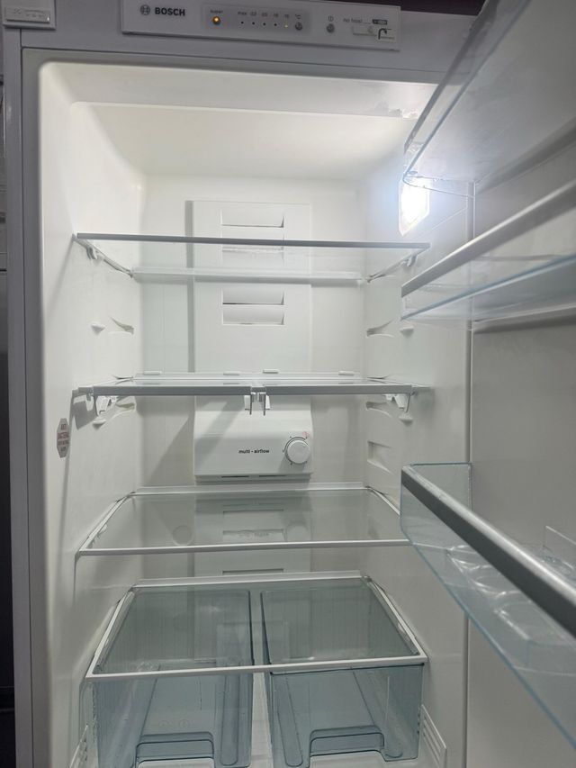 FRIGORÍFICO COMBI NO FROST MARCA BOSCH