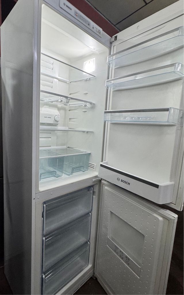 FRIGORÍFICO COMBI NO FROST MARCA BOSCH