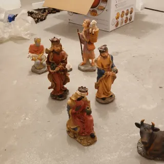 NACIMIENTO FIGURAS