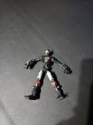 Robot Articulado estilo mazinger z o power ranger