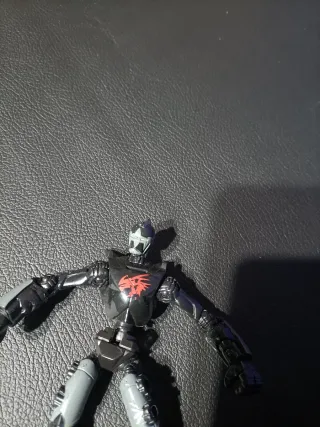 Robot Articulado estilo mazinger z o power ranger