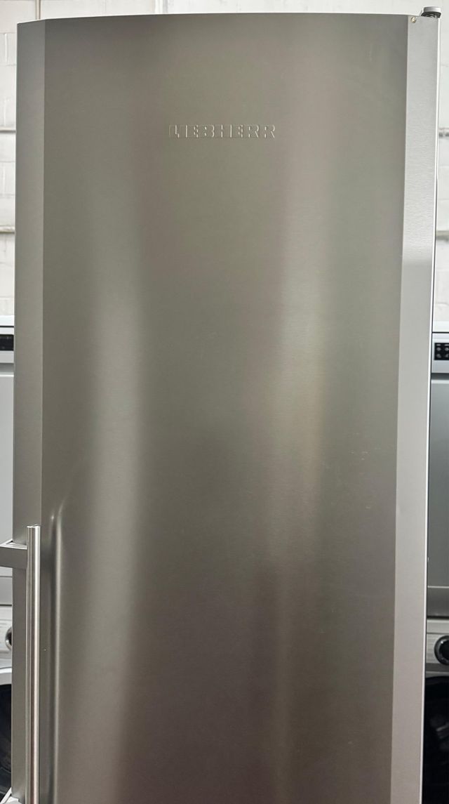 FRIGORÍFICO COMBI NO FROST MARCA LIEBHERR EN INOX