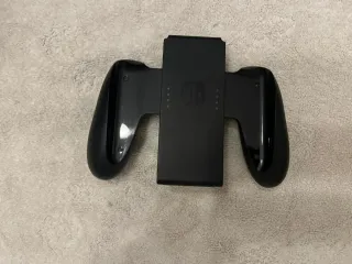 Nintendo Switch + 3 juegos y estuche