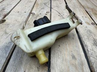 VASO EXPANSOR LIQUIDO RADIADOR APRILIA AF1