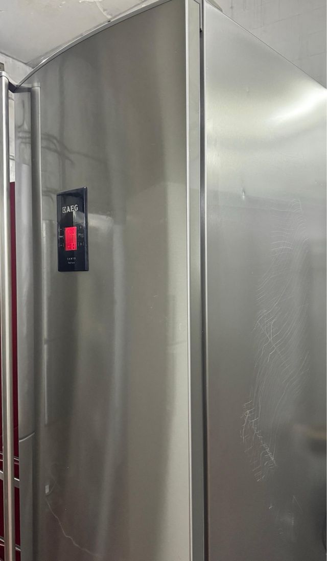 FRIGORÍFICO COMBI NO FROST MARCA AEG EN INOX