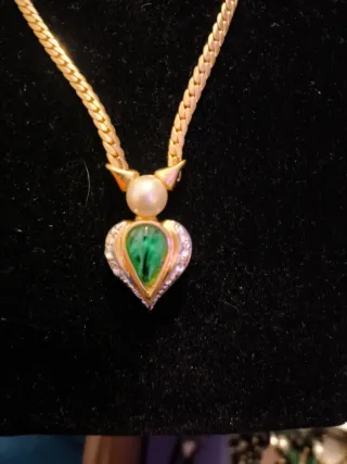 Colgante Oro 18k Perla y Piedra Verde